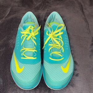 Nike FS LITE RUN 3 Women's Aqua and Neon Yellow Athletic Shoes